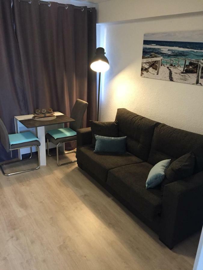 Apartamento Marina Торемолинос Екстериор снимка